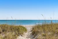 Beachfront multi-level home with amazing views - close to everything - B&B Navarre