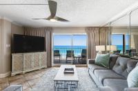 Snowbird-friendly Gulf-front Condo with outdoor Pool Gym Tennis - B&B Destin