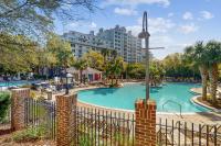 2nd-floor resort condo with balcony on-site pool golf tennis & beach access - B&B Destin
