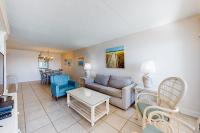 5th-floor cozy Gulf-front condo with views - close to entertainment - B&B Fort Walton Beach