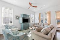 Seagrove Serenity 4BR Coastal Retreat with Pool & Bikes - B&B Santa Rosa Beach