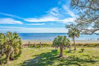 Dog-friendly home with lovely water view roomy deck fast WiFi central AC W&D - Bed and Breakfast Eastpoint