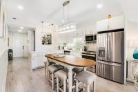 Newly built condo with WiFi shared pools hot tub & private beach access - B&B Santa Rosa Beach