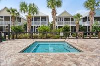 Charming Cottage with Hot Tub Fitness Center & Nature Trails - Chambres d'hôtes Port Saint Joe