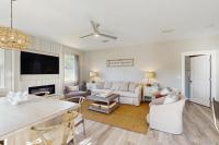 Beach retreat with open layout AC private pool fire pit & grill - Chambres d'hôtes Port Saint Joe