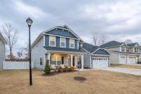 Clayton 6-Beds Family Home Near Raleigh Sleeps 12 - Bed and Breakfast Garner