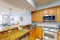 Gulf Front Condo Pools Onsite Nearby Activities Shops & Restaurants - B&B Fort Walton Beach