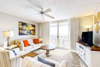 Cozy beachfront condo with beach service pool & hot tub -near shopping & dining - B&B Fort Walton Beach