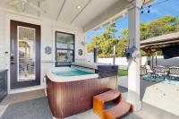 Gorgeous coastal home dog friendly private hot tub & close to beach - B&B Panama City Beach