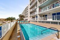 Gulf-front condo with outdoor pool & tennis - short drive to entertainment - Ferienwohnung Fort Walton Beach