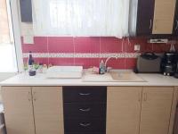 Relaxing Stay in a Cozy House with Garden - B&B Kalýves Polygýrou