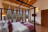 ELIVAAS Signature The Nakshatra Serene 3-BHK Villa Close to Kainchi Dham - Chambres d'hôtes Bhowali