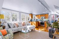West End Gem - Harbor Views, Parking, Deck, Beach - Ferienwohnung Provincetown