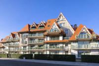 Stylish Norman Apartment in Prime Marina Location with Free Underground Parking - Chambres d'hôtes Nieuport