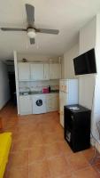 Precioso apartamento 1ra Linea piscina y parking - Chambres d’hôtes Calpe