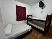 Chacara c piscina ampla em Pedro de toledo - Ferienwohnung Pedro de Toledo