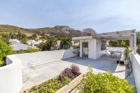 Modern Luxury - 360 Paarl Views & Restaurants - B&B Paarl