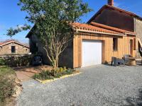 Gîte en bord de lac - Chambres d’hôtes Monsireigne