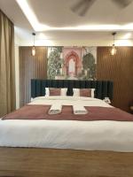 Couple's Paradise Omaxe Hazratganj Lucknow - B&B Lucknow