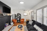 2 Bedroom Home - Posh Princeton Pad - B&B Columbus