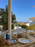 The Throne - B&B Alcabideche