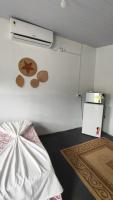 Suítes Simples Casa Madeira - Blumenau - B&B Blumenau