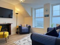 Draycott Dreams has stunning sea views across St Ives Bay & Harbour - B&B St Ives