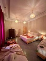 Camera Familiare con Bagno Privato