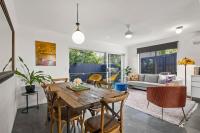 Noosa Junction Gem - perfect central location! - B&B Noosa Heads