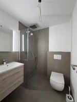 Moderne 2-Zimmer-Wohnung mit großer Terrasse und eigenem Stellplatz - B&B Schafhausen