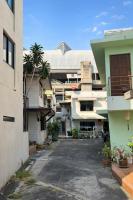 Hidden Vintage 1BR near PhayaThai BTS - Ferienwohnung Bangkok