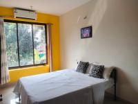 Saffron Modern 2 BHK ac villa - Chambres d’hôtes Varca