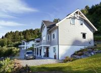 Stranda four bedroom house with fjord views - Ferienwohnung Stranda