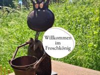 Bootshaus Froschkönig übernachten über dem Weiher - B&B Hundsdorf