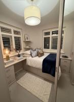 Luxurious 4 bedroom house in Orpington - Chambres d'hôtes Farnborough