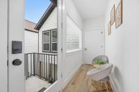 The Right Studio @ East Downtown - B&B Houston