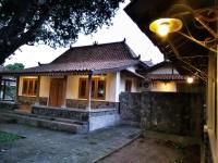 Omah Pitoe Yogya Homestay - B&B Yogyakarta