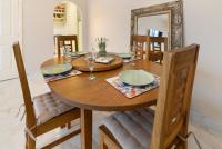 The Great Escape at No 3 City Center - B&B Galway
