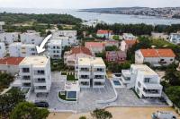 Apartments with pool Break B - B&B Novalja