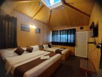 kodai loft wood - B&B Kodaikānāl