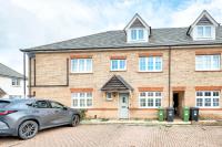 LUX Contractor & Family Haven - Parks x2, Sleeps 9 - B&B Swanscombe