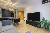 18-173 Kvartet, Vasyl Lypkivskyi 16g, Kyiv, railway station, metro nearby, panoramic city view, 15 kW backup power, Petrovdim Apartment - Chambres d'hôtes Kiev