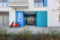 Elite Skyview -Relaxing Family Apt with AC, Balcony - B&B Budapest