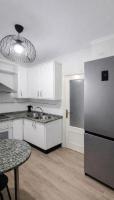 Apartamento 3 dormitorios con garaje y wifi gratis a pocos minutos del centro de Jerez - B&B Jerez de la Frontera