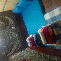 Habitación Doble con baño compartido - 2 camas