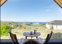 Spacious Modern 4 bedroom Coastal Home Sennen Cove - B&B Sennen
