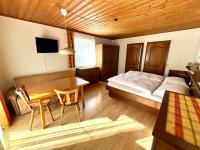 Haus Dobrosek - B&B Tröpolach