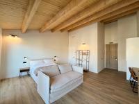Salon Suites - B&B Tremp