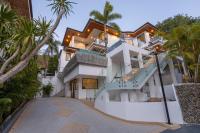 5BR Pool Villa Kata Beach - Baan Sabai Rom Mai - Chambres d’hôtes Ban Karon