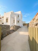Summer Villa - B&B Adamantas